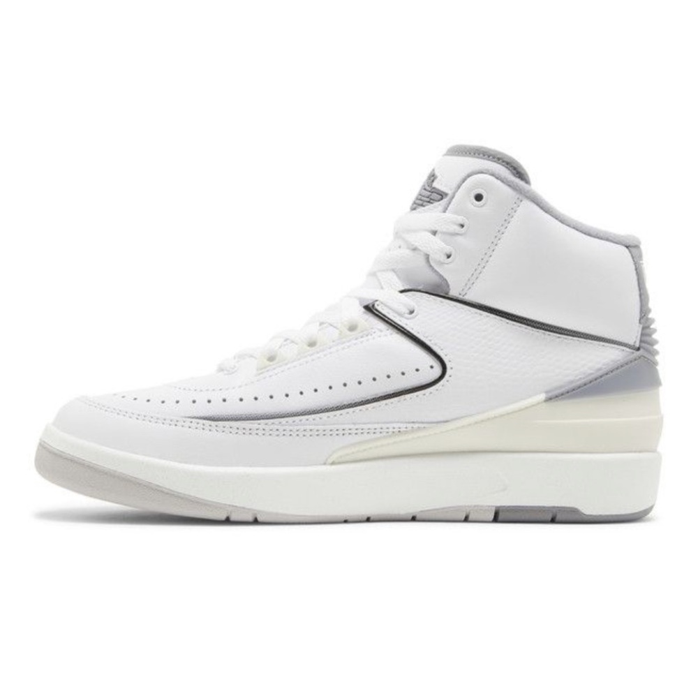 Jordan 2 retro gs
Cement grey
Brand new - Picture 9 of 10